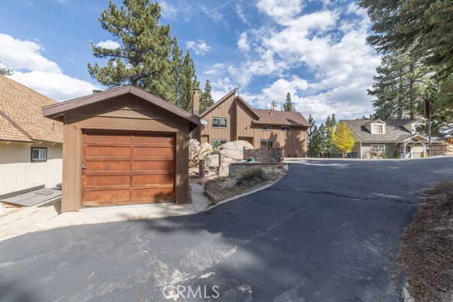 Detail Gallery Image 1 of 1 For 38629 Big Bear Bld, Big Bear Lake,  CA 92315 - 3 Beds | 2 Baths