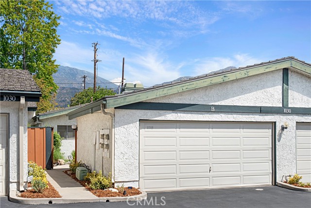 1030 Royal Oaks Drive, Monrovia CA: https://media.crmls.org/medias/de8a25e8-423d-4c09-ae5b-101b5fbaa69e.jpg