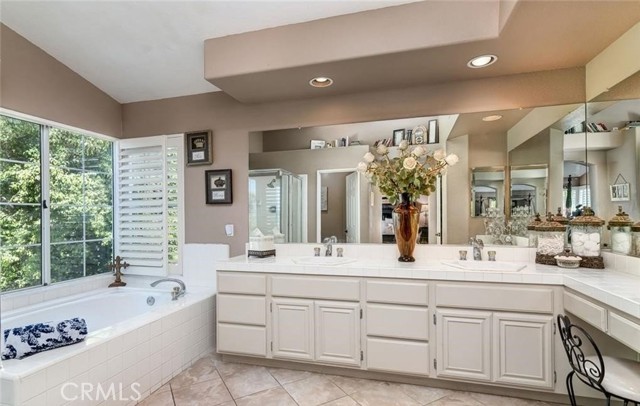 Detail Gallery Image 12 of 26 For 6330 Golden Gate Dr, Yorba Linda,  CA 92886 - 4 Beds | 3 Baths