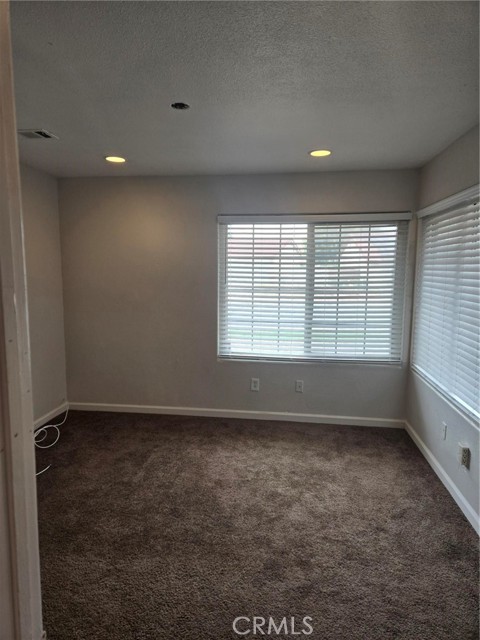 Detail Gallery Image 15 of 19 For 1022 Sunset, Rialto,  CA 92376 - 3 Beds | 2 Baths