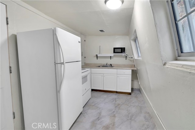  Commercial for Sale in Studio City, California