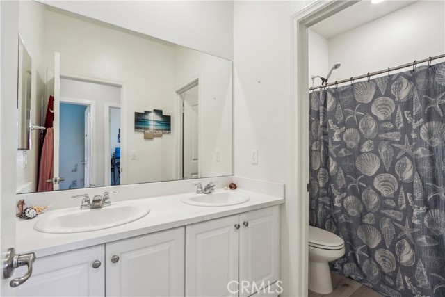 29167 Moraga Street, Menifee CA: https://media.crmls.org/medias/de8bd7be-31d1-4809-b87d-3f4eac5e96d6.jpg