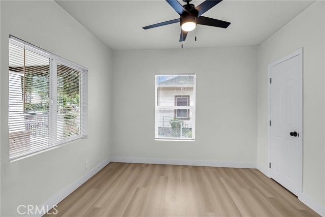 Detail Gallery Image 13 of 26 For 970 E 6th St, Pomona,  CA 91766 - 2 Beds | 2 Baths