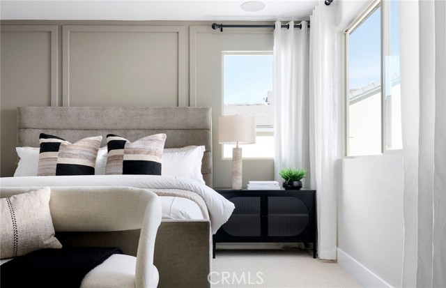 Detail Gallery Image 9 of 17 For 4264 Ladrillo St, Lake Elsinore,  CA 92530 - 5 Beds | 2/1 Baths