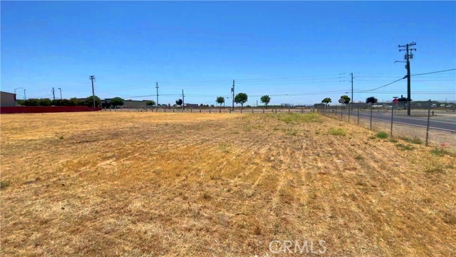 Detail Gallery Image 2 of 14 For 140 Swanson Rd, Manteca,  CA 95337 - 3 Beds | 1/1 Baths