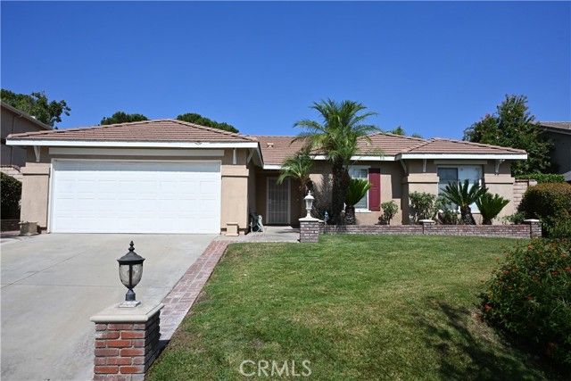 26320 Antonio Circle, Loma Linda CA: https://media.crmls.org/medias/de8fdb18-7512-45a9-8a4b-dc319d72a61d.jpg