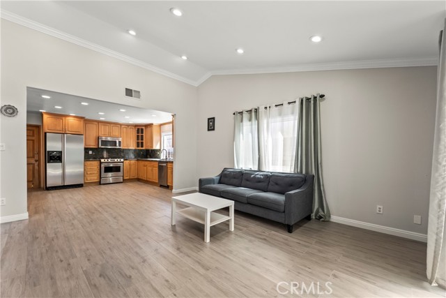 7007 Royer Avenue, West Hills CA: https://media.crmls.org/medias/de8fe902-7c57-450a-ae2f-de748d9f475b.jpg