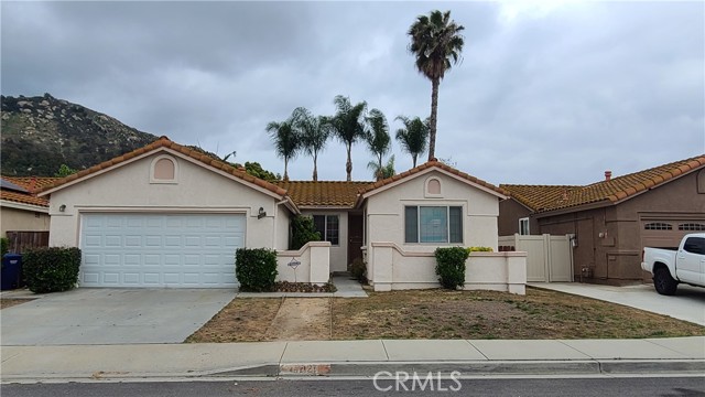 Detail Gallery Image 2 of 32 For 4921 Lake Park Ct, Fallbrook,  CA 92028 - 4 Beds | 2 Baths
