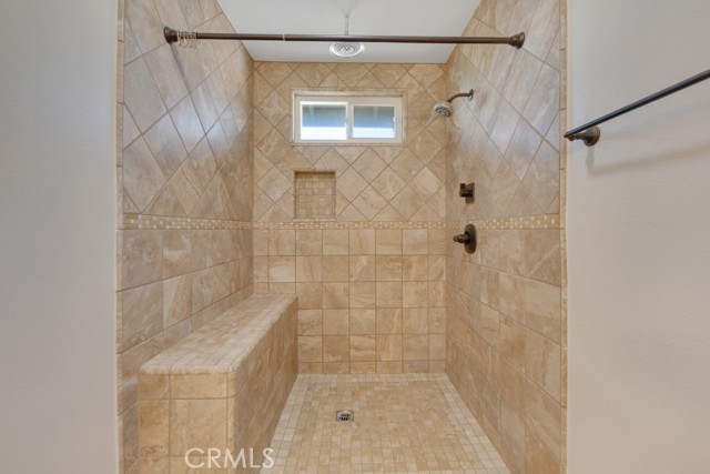 18665 Pad Court, Newhall CA: https://media.crmls.org/medias/de9059b1-d519-48b1-beef-6e167ceeefba.jpg