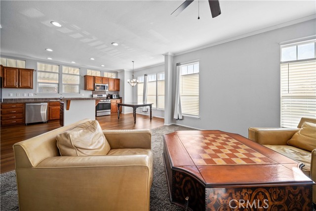 Detail Gallery Image 6 of 35 For 2107 Colleen Dr, Rosamond,  CA 93560 - 3 Beds | 2 Baths