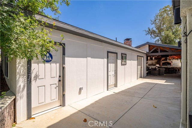 34150 Pauba Road, Temecula CA: https://media.crmls.org/medias/de912753-69f6-4d01-809d-7fa02257a5de.jpg
