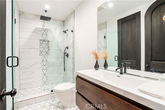 Detail Gallery Image 23 of 54 For 6451 Chesebro Rd, Agoura Hills,  CA 91301 - 6 Beds | 6/1 Baths