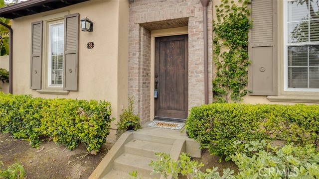 Detail Gallery Image 3 of 57 For 86 Canyoncrest, Irvine,  CA 92603 - 4 Beds | 2/1 Baths