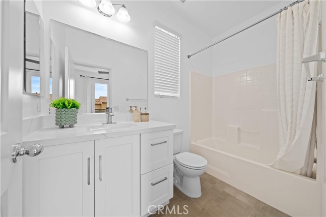 Detail Gallery Image 22 of 37 For 145 Mongoose, Irvine,  CA 92618 - 3 Beds | 3 Baths