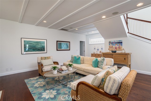 Detail Gallery Image 19 of 47 For 127 Pearl, Newport Beach,  CA 92662 - 3 Beds | 2/1 Baths