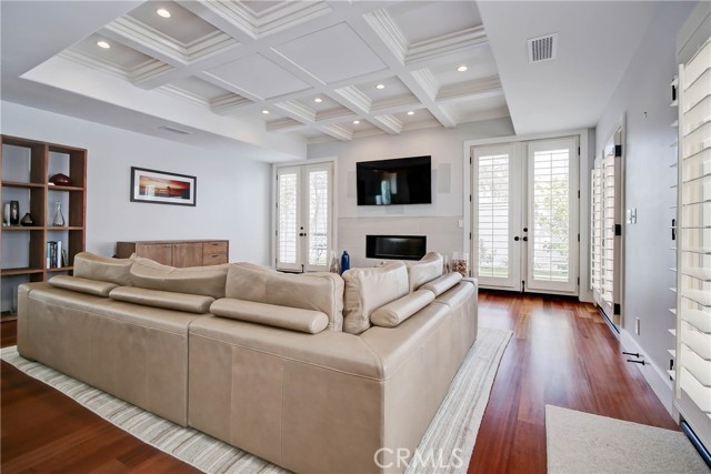 763 29th Street, Manhattan Beach, California 90266, 5 Bedrooms Bedrooms, ,5 BathroomsBathrooms,Residential,Sold,29th,SB22085465