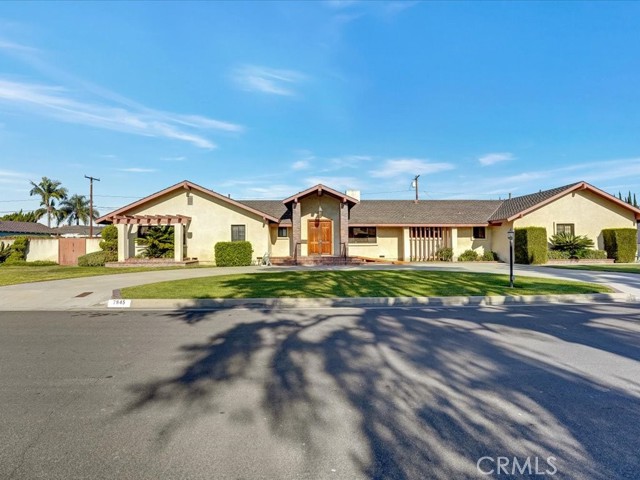 Image 2 for 7845 Farm St, Downey, CA 90241