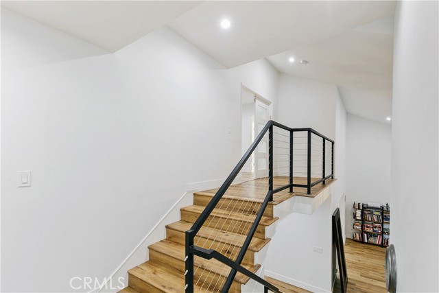 Detail Gallery Image 26 of 43 For 24411 Highlander Rd, West Hills,  CA 91307 - 5 Beds | 2/1 Baths