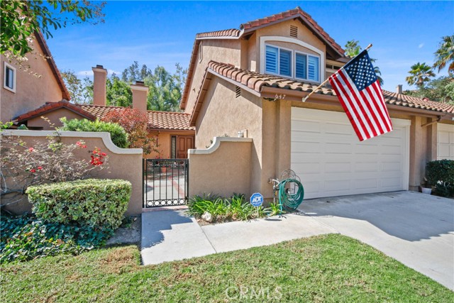 Image 3 for 647 S Iron Horse Ln, Anaheim Hills, CA 92807