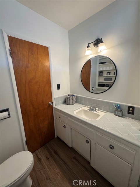 1004 Paloma Street, Bakersfield CA: https://media.crmls.org/medias/de968b7b-cef7-41b0-a8ea-ac1b277cb2f6.jpg