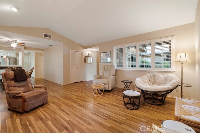 Detail Gallery Image 11 of 56 For 512 Wilshire Ct Ct, Chico,  CA 95973 - 2 Beds | 2 Baths
