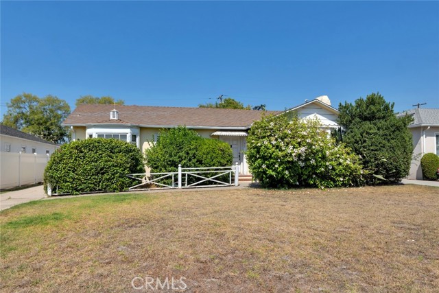 311 N Del Mar Avenue, San Gabriel CA: https://media.crmls.org/medias/de9732a9-9264-4dec-8591-1d2fc78de651.jpg