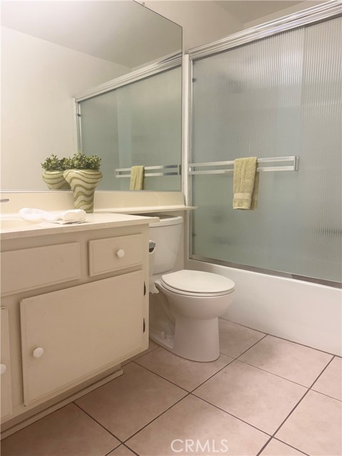 14164 Poplar Street, Hesperia CA: https://media.crmls.org/medias/de986454-d1f3-499d-a9e4-71ddad271e8c.jpg