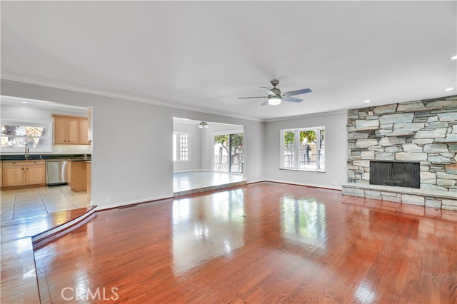 Detail Gallery Image 15 of 63 For 2747 E Ocean Bld, Long Beach,  CA 90803 - – Beds | – Baths