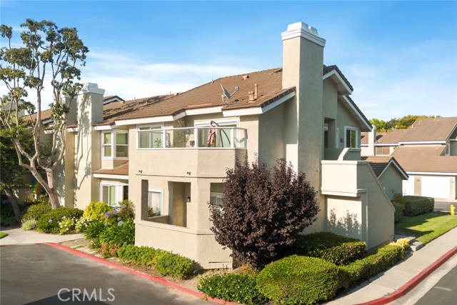36 Greenmoor, Irvine CA: https://media.crmls.org/medias/de992751-d08f-49d8-8947-9d95cf139f98.jpg