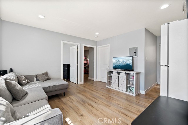 1301 E Pacific Coast, Wilmington CA: https://media.crmls.org/medias/de99d5b3-4c11-4ee1-8a73-ae58dde0531d.jpg