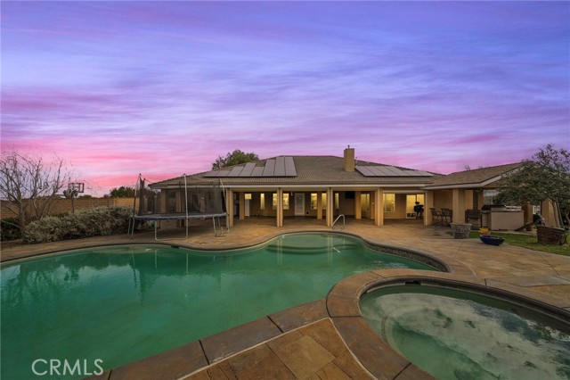 Detail Gallery Image 5 of 75 For 7172 Jargon St, Hesperia,  CA 92344 - 4 Beds | 3/1 Baths