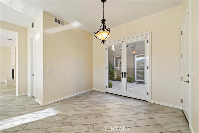 Detail Gallery Image 32 of 61 For 3094 Crystal Ridge Ln, Colton,  CA 92324 - 5 Beds | 5/1 Baths