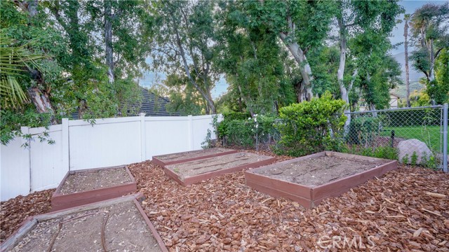 10154 Whispering Forest Drive, Rancho Cucamonga CA: https://media.crmls.org/medias/de9a65c1-d094-43b9-9bea-59b68a1ec8af.jpg