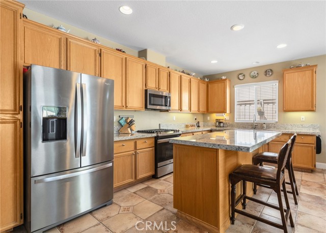 31960 Hollyhock Street, Lake Elsinore CA: https://media.crmls.org/medias/de9a7343-7a9d-4176-aee1-976a13160deb.jpg