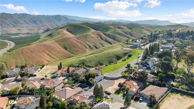 Detail Gallery Image 52 of 54 For 15001 Colonia De Las Rosas, Bakersfield,  CA 93306 - 4 Beds | 3/1 Baths