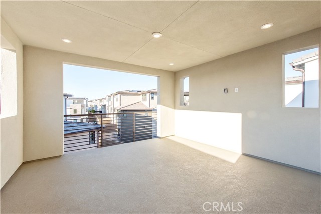 Detail Gallery Image 25 of 40 For 209 Mask, Irvine,  CA 92618 - 5 Beds | 5 Baths