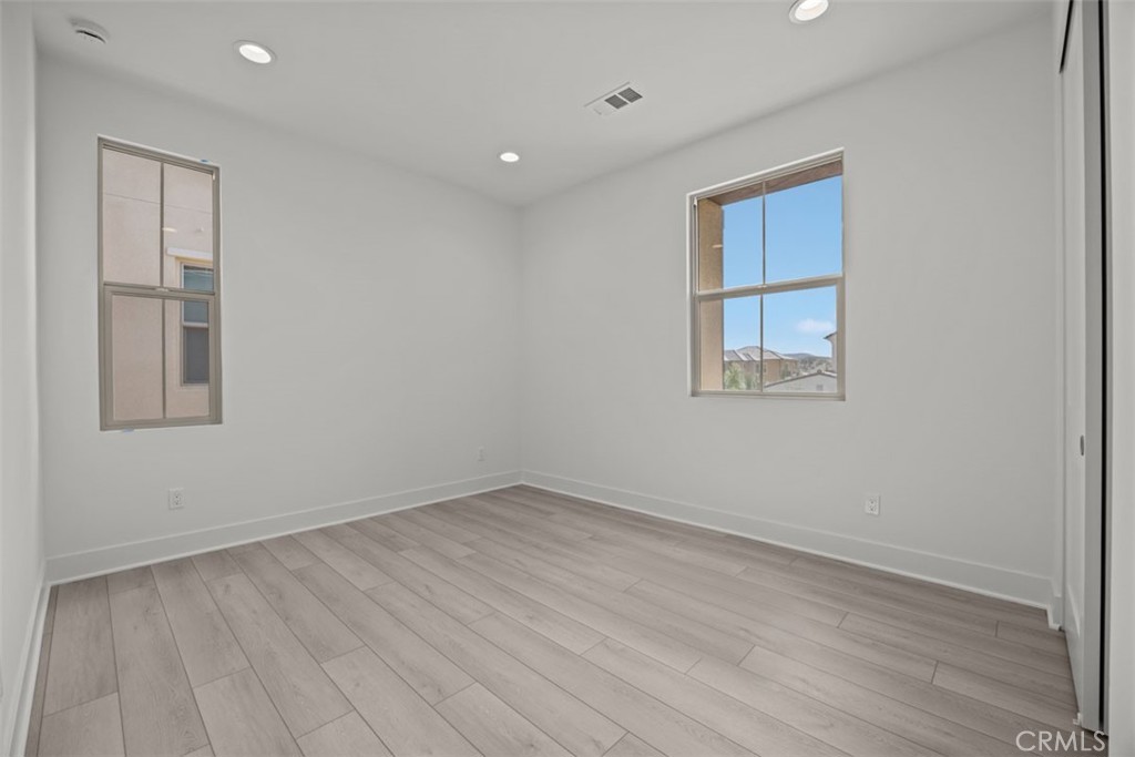 MLS #OC25217448 image #10