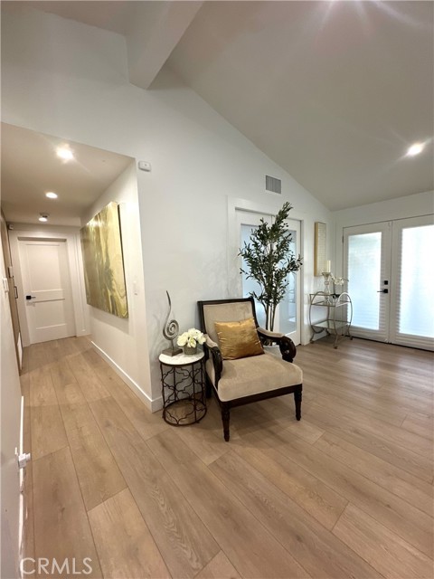 Detail Gallery Image 11 of 27 For 12746 Martha Ann, Los Alamitos,  CA 90720 - 4 Beds | 3 Baths