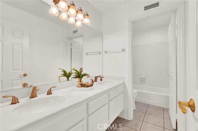 Image 21 of 56 For 7130 Colter Circle