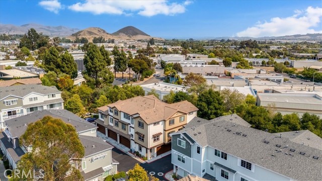 827 Basil Lane, San Luis Obispo CA: https://media.crmls.org/medias/de9e2100-5a69-4ce8-9ff3-23003997ac80.jpg