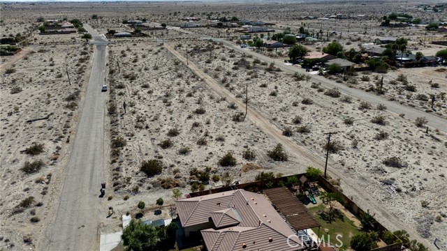 Detail Gallery Image 5 of 12 For 2833 Calhoun St, Thermal,  CA 92274 - – Beds | – Baths