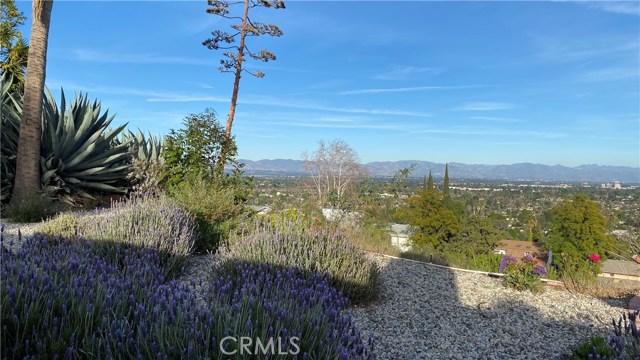 Detail Gallery Image 34 of 35 For 5974 Maury Ave, Woodland Hills,  CA 91367 - 3 Beds | 2 Baths