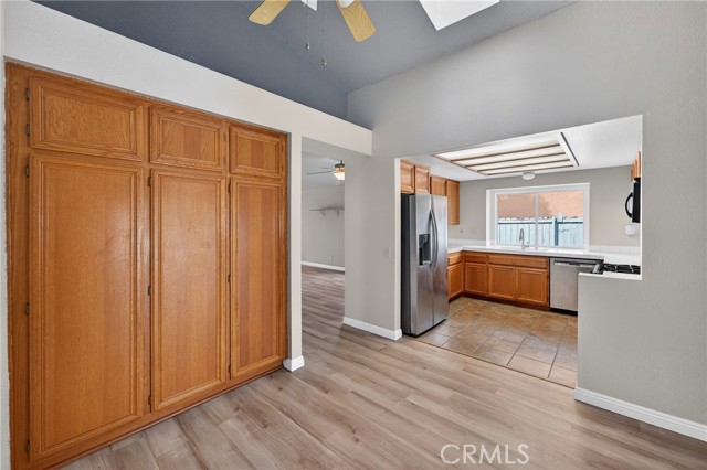 Detail Gallery Image 10 of 48 For 33130 Trabuco Dr, Lake Elsinore,  CA 92530 - 3 Beds | 2 Baths