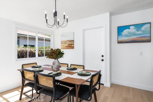 5447 Columbus Avenue, Sherman Oaks CA: https://media.crmls.org/medias/de9fd9a7-a9ce-4aac-b4d8-9cb0a426b0cb.jpg
