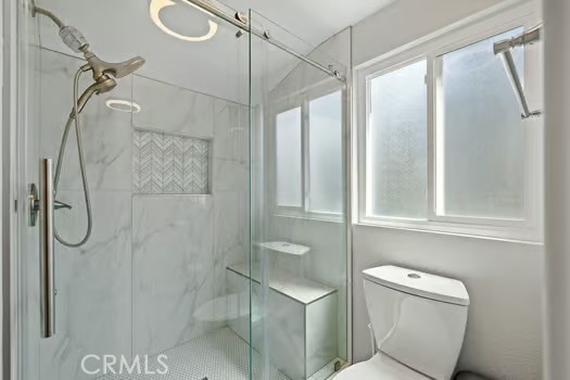 Image 45 of 71 For 11524 Norgate Circle