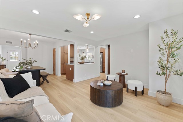 8516 Callita Street, San Gabriel CA: https://media.crmls.org/medias/dea02a62-9049-4cc0-a34a-313b4070aa7f.jpg