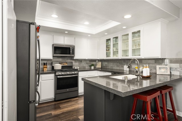 26065 Las Flores, Mission Viejo CA: https://media.crmls.org/medias/dea0caad-7caa-45f3-85af-533897d78ffd.jpg