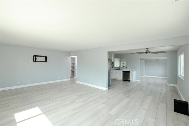 54055 Avenida Velasco, La Quinta CA: https://media.crmls.org/medias/dea15ef9-7e12-4fee-86fb-773d55345253.jpg