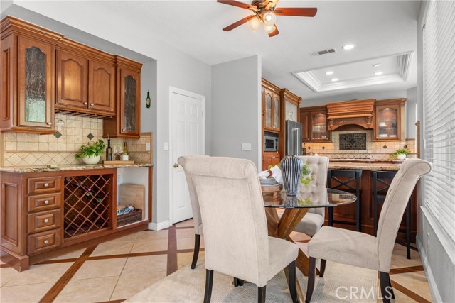 Detail Gallery Image 10 of 58 For 20776 Shadow Rock, Trabuco Canyon,  CA 92679 - 5 Beds | 3 Baths