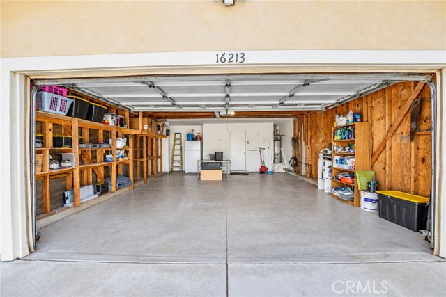 4 Bed Home for Sale in Apple Valley, California